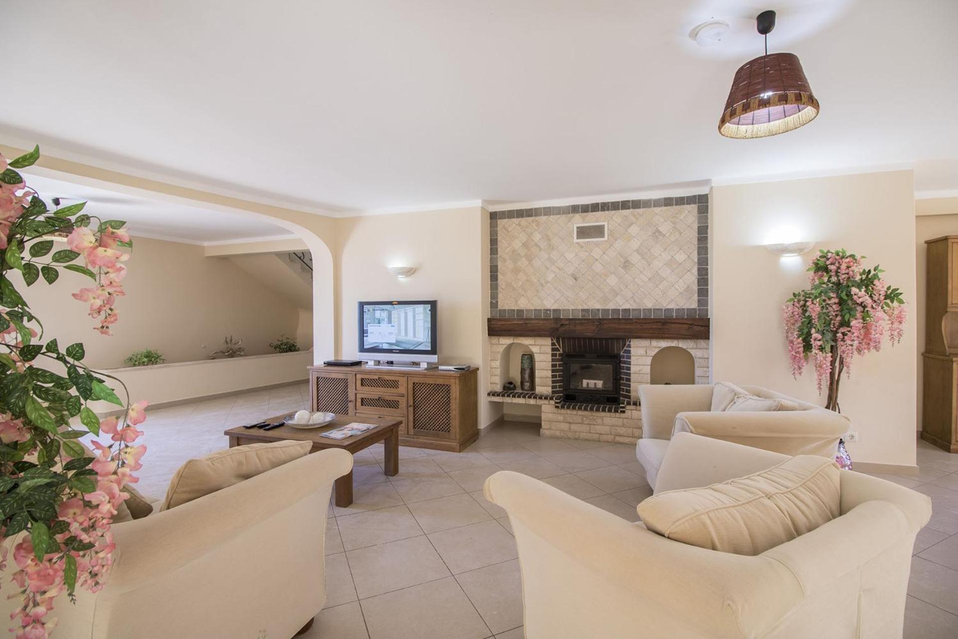 Villa Florencio Estoi Exteriér fotografie